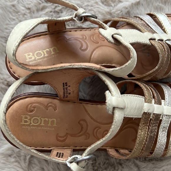 Born Sandals - Picture 3 of 9